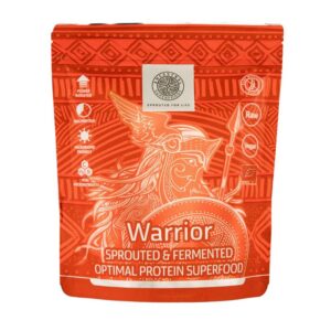 Warrior – Bio-Protein-Superfood mit 70 % pflanzlichem Eiweiß, Pro- und Präbiotika - Vorderansicht der Verpackung.